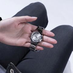 GUGW0404L1 Kadın Kol Saati