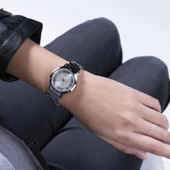 GUGW0404L1 Kadın Kol Saati