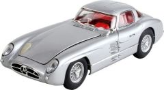 CMC 1/18 Mercedes-Benz 300 SLR