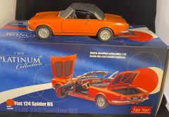 SunStar Fiat 124 Spider BS 1974 orange 1:18