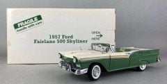 Danbury Mint 1957 Ford Fairlane 500 Skyliner