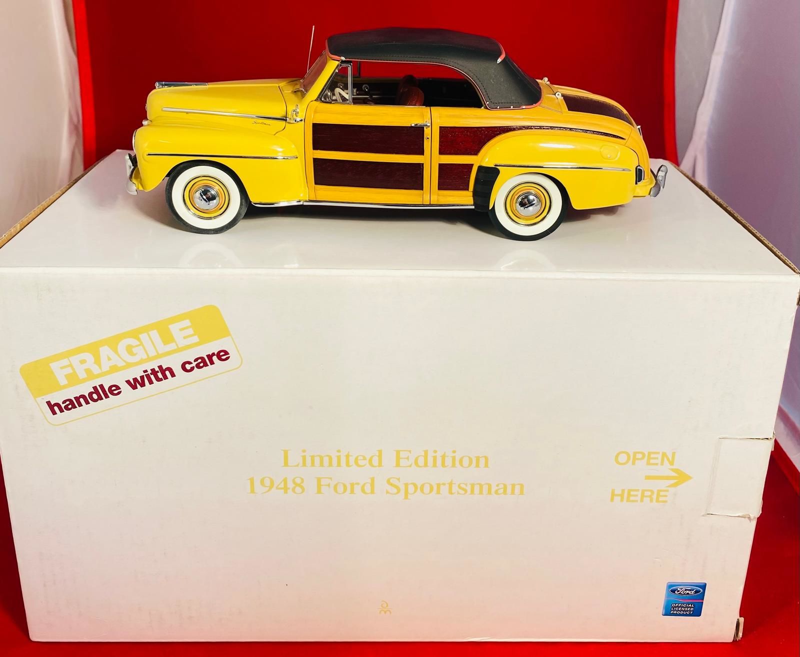 Danbury Mint 1/24  1948 Ford Sportsman