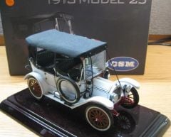 CSM 1/18 1913 BUICK MODEL 25 IN WHITE