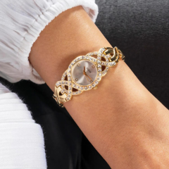 GUGW0682L2 Kadın Kol Saati